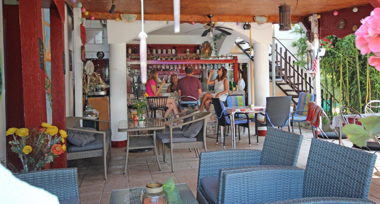Pension Elisabeth Balatonlelle Luaran gambar
